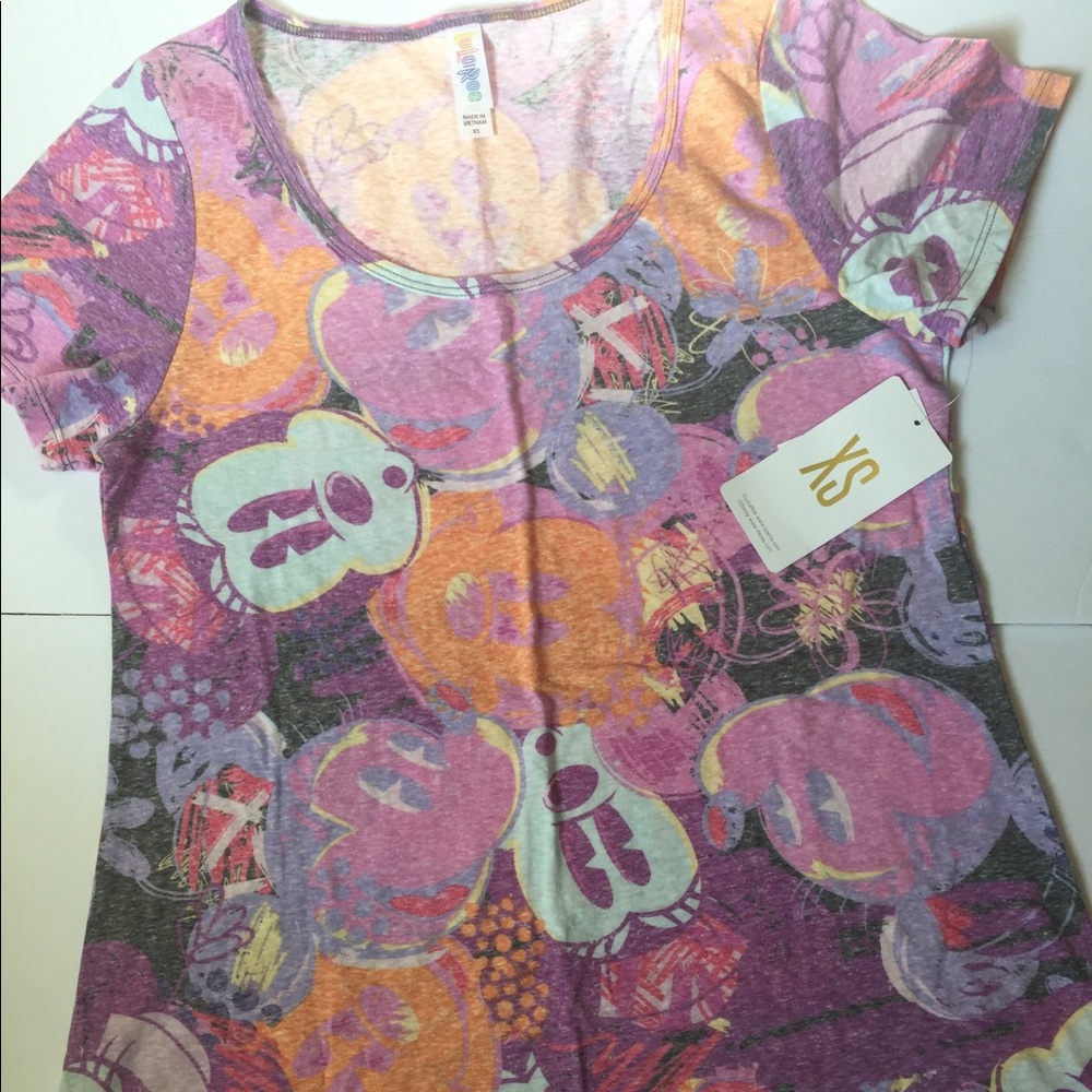 Lularoe Disney Classic t xs